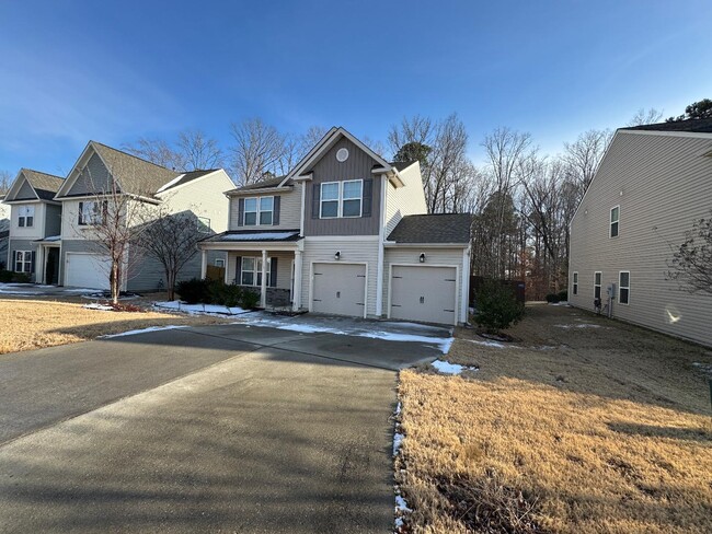 Building Photo - 115 Fortress Dr