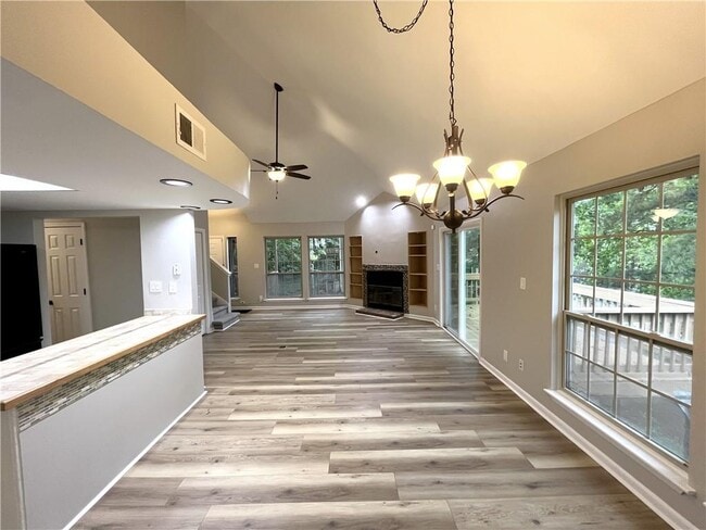 Building Photo - 3030 Steeplechase Dr