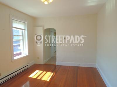 Building Photo - 1 bedroom in Boston MA 02134