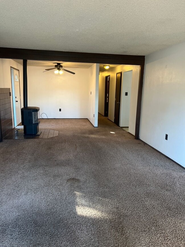 Building Photo - Occupied, do not disturb tenants.  Near Ch...