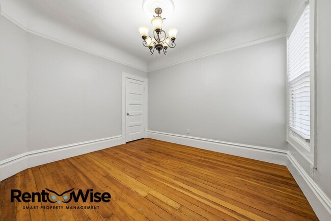 Building Photo - 3230 16th St