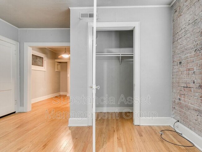 Building Photo - 429 NW 11th St