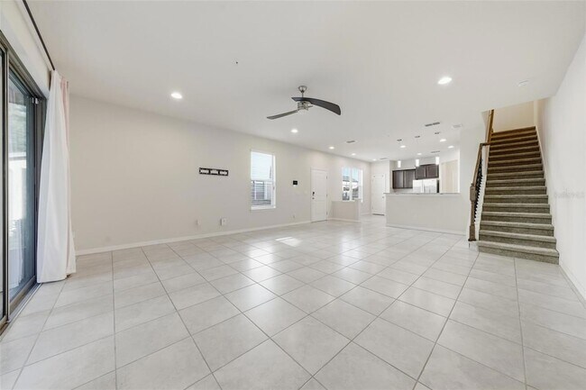 Building Photo - 1096 Pavia Dr
