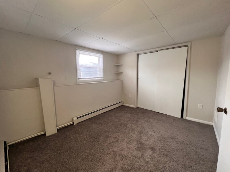 Building Photo - 92 Shaker Rd