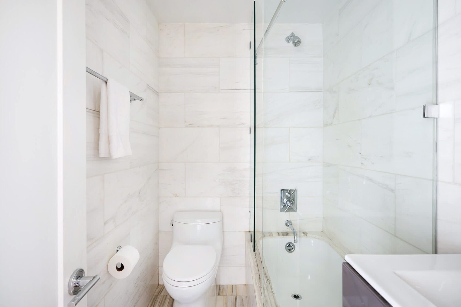 Building Photo - 240 W 73rd St