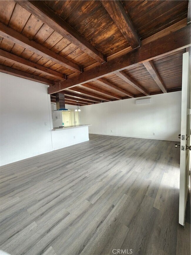 Building Photo - 12975 Corcoran Pl