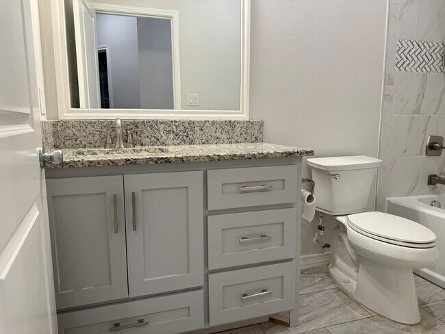 Building Photo - 11629 Sweetgum St