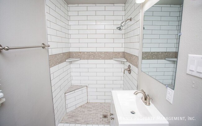 Building Photo - 4316 44th St