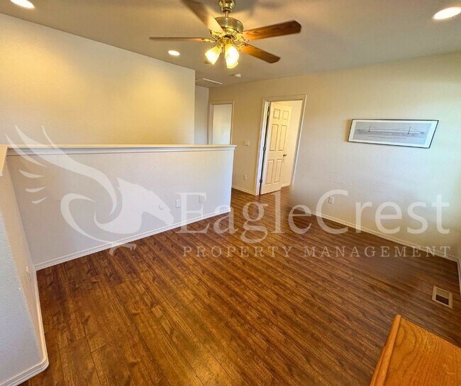 Building Photo - Spacious 3-Bedroom, 2-Bath Home on a Corner Lot-Students Encouraged To Apply
