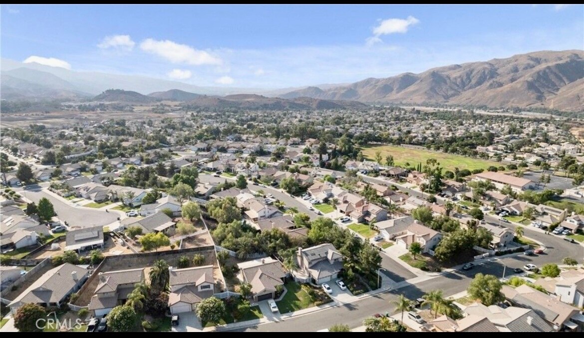 Building Photo - 27351 Eagles Nest Dr