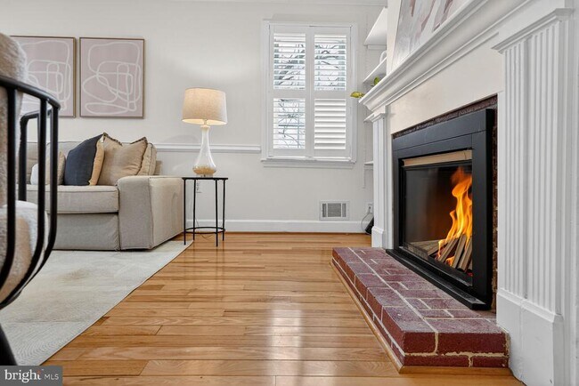 Building Photo - 6015 Ticonderoga Ct