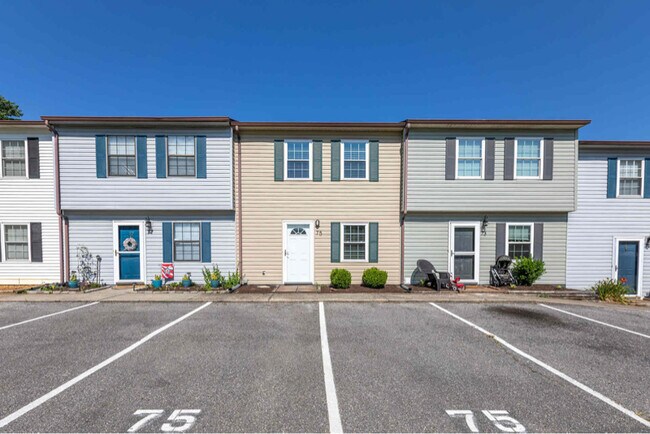 Building Photo - 75 Tinkerview Dr