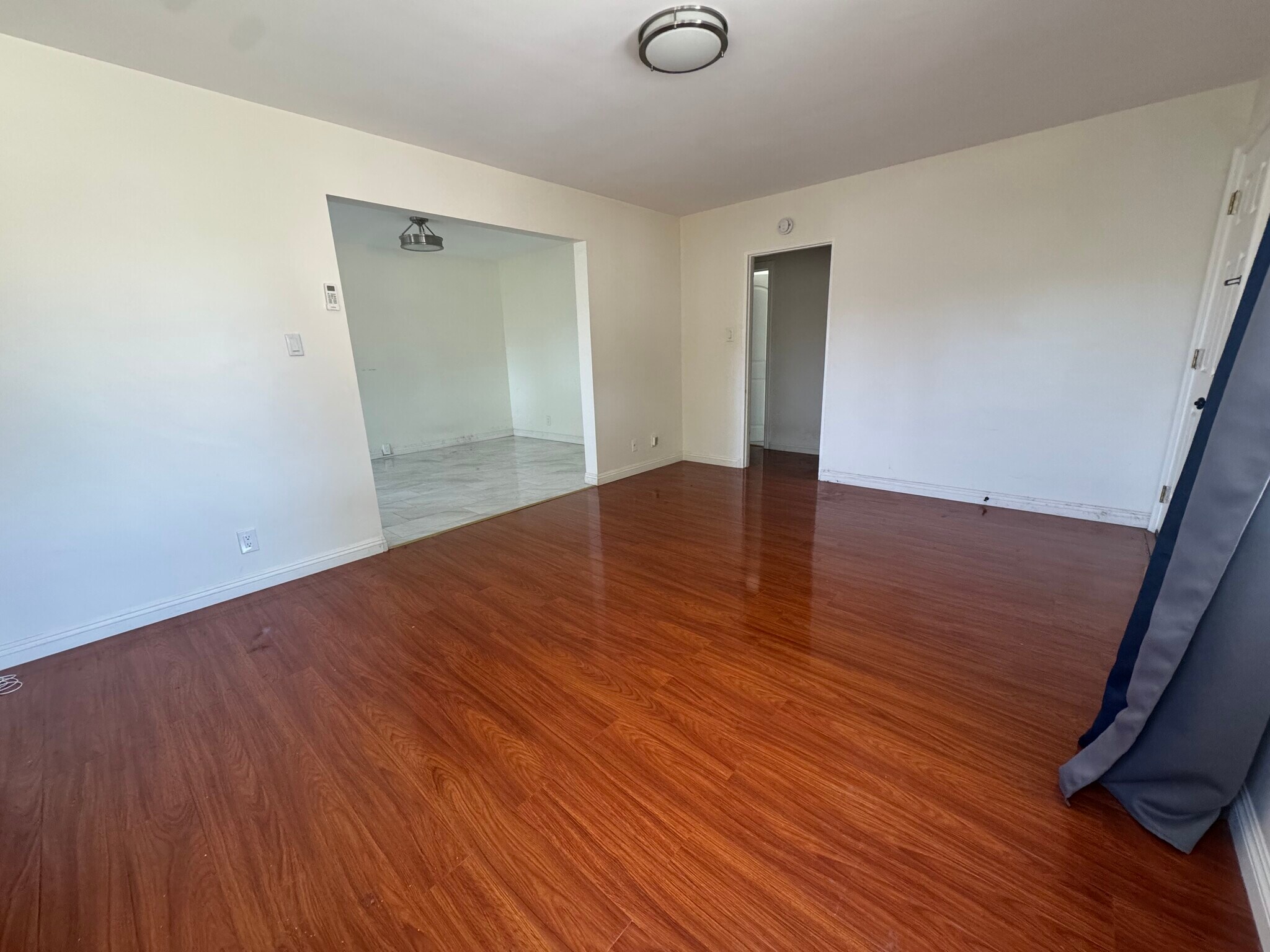 Living Room - 1529 S Monterey St