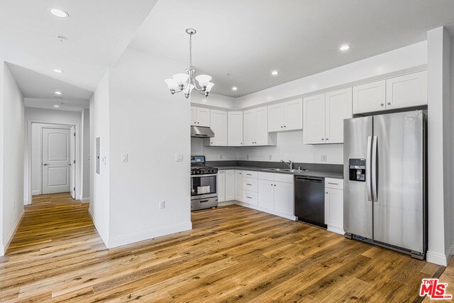 Building Photo - 4520 Rosemont Ave