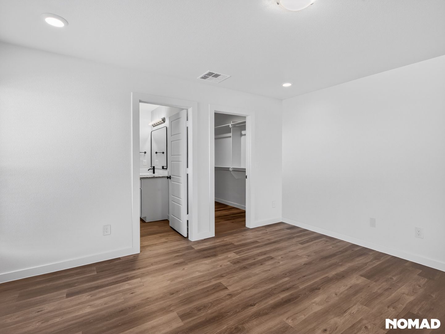 Building Photo - 2152 Langford Ave