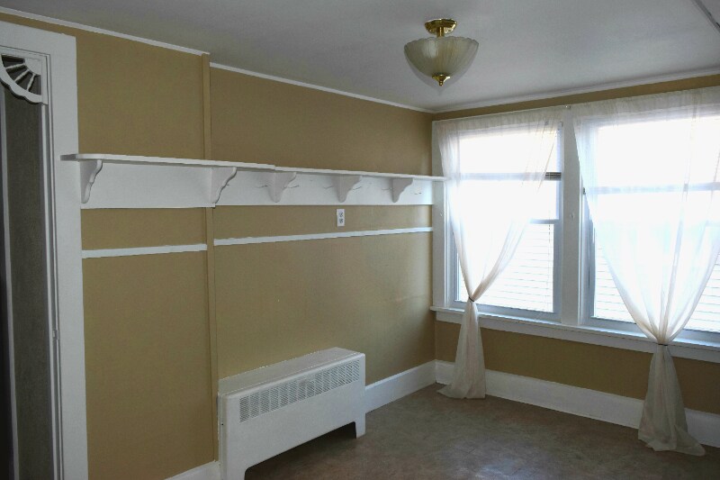 Building Photo - 6 Newton St