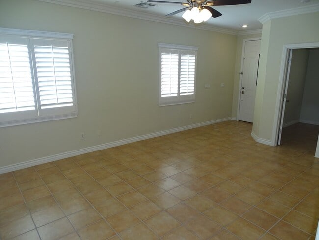 Building Photo - 3 bedroom home in SOUTH SUMMERLIN