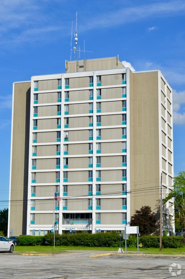 Building Photo - Rosien Towers