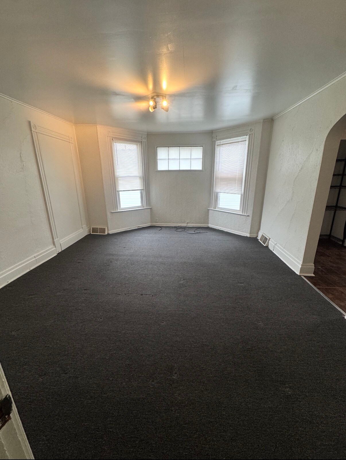 Building Photo - 232 Bigham St
