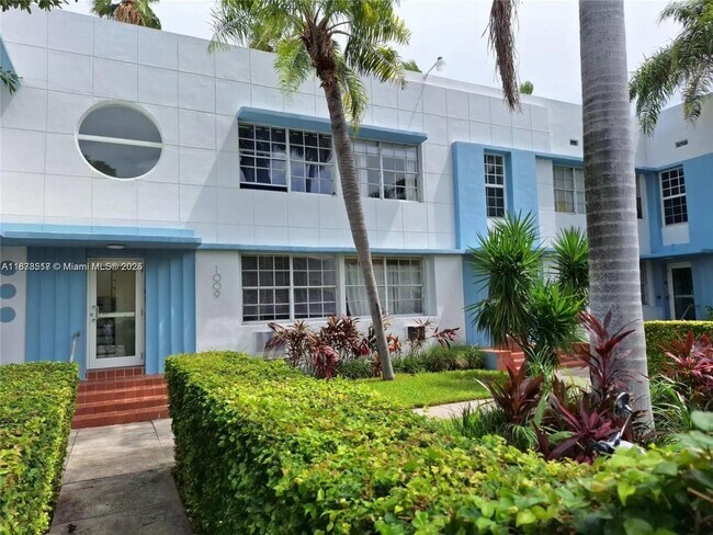 Primary Photo - 1009 Meridian Ave