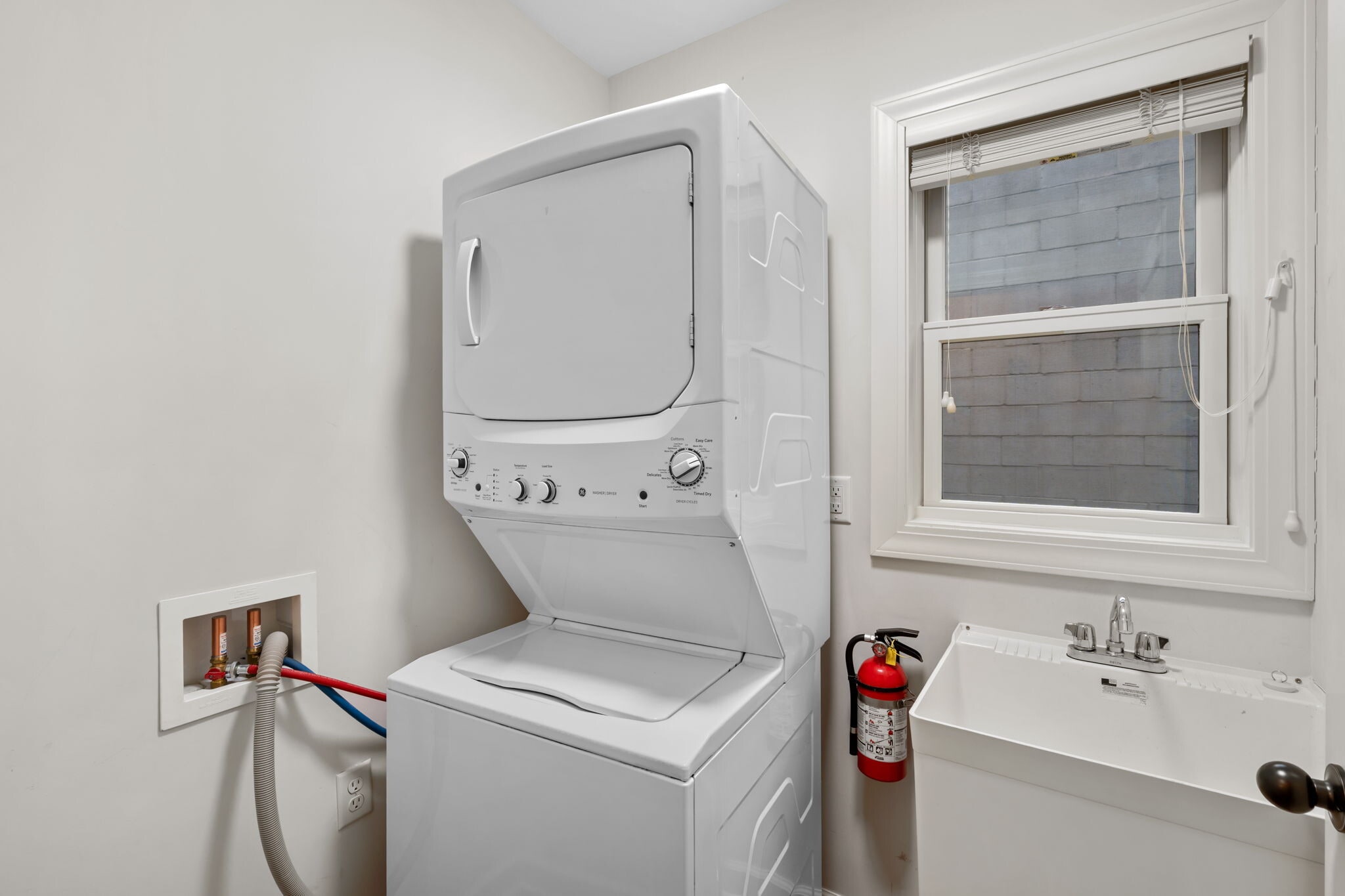 Building Photo - 4406-1 Nicollet Ave