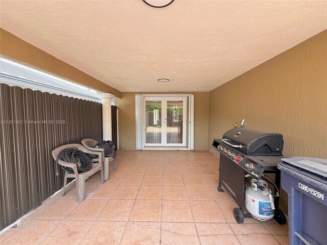 Building Photo - 13735 SW 157th St
