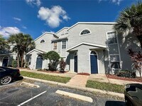 Building Photo - 1612 Columbia Arms Cir
