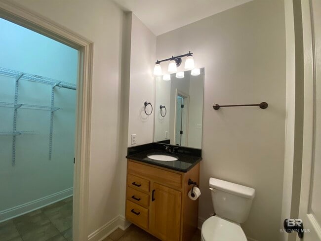 Building Photo - 20637 Blueberry Ln