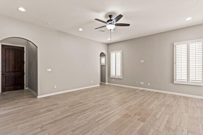 Building Photo - 13591 Hazlewood St