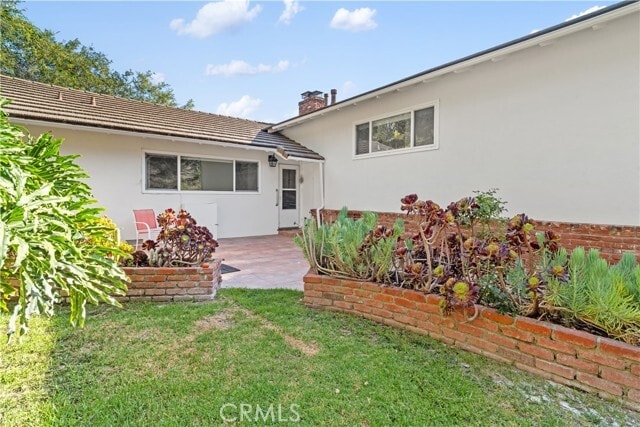 Building Photo - 1212 Alta Paseo