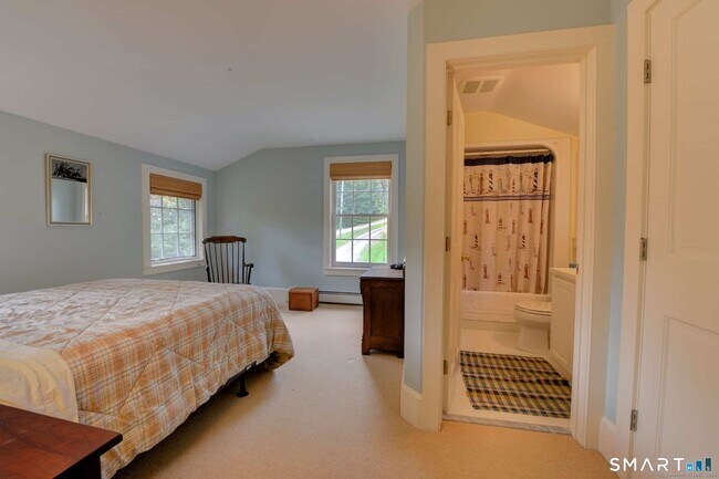 Building Photo - 63 Old Cne Rd