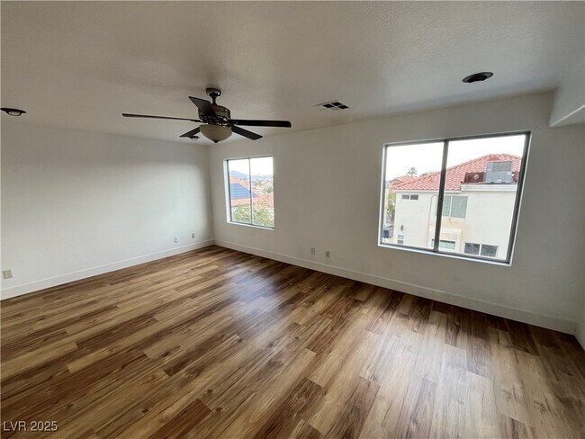Building Photo - 3572 Tobel Spring Dr