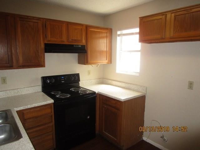 Building Photo - 10500 Lake June Rd