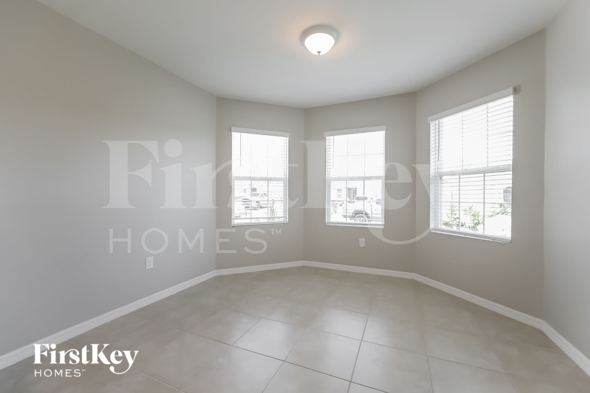 Building Photo - 27993 Arrowhead Cir