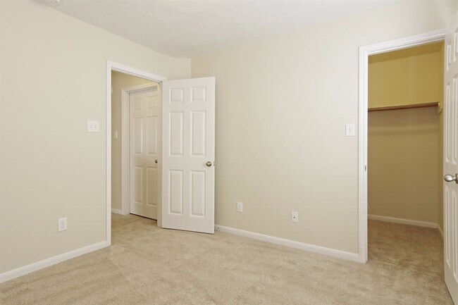 Building Photo - 12707 Claradeen Ct