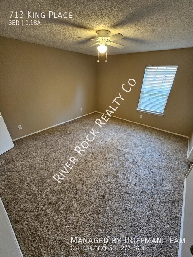 Building Photo - 713 King Pl