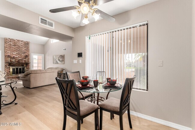 Building Photo - 3407 N Pleasant Dr