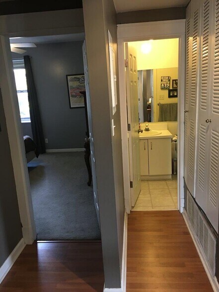 Building Photo - 5803 Waterman Blvd