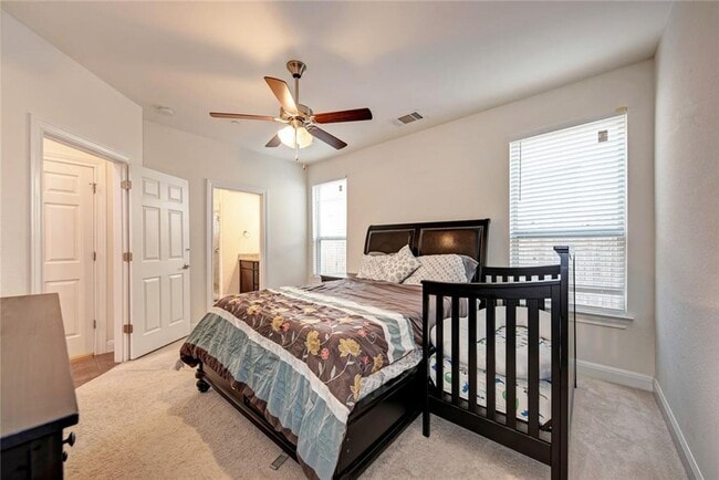 Building Photo - Cedar Park home in the Hill Country