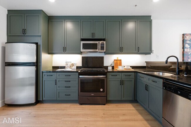 Building Photo - 1 br, 1.5 bath House - 350 Alabama #2