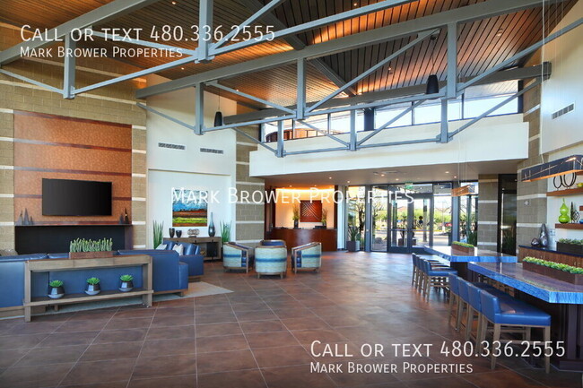 Building Photo - 2914 E Sands Dr