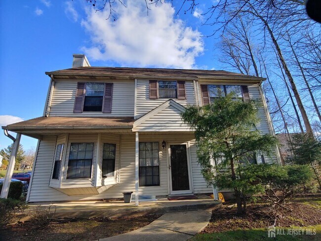 Primary Photo - 3305 Stonehedge Rd