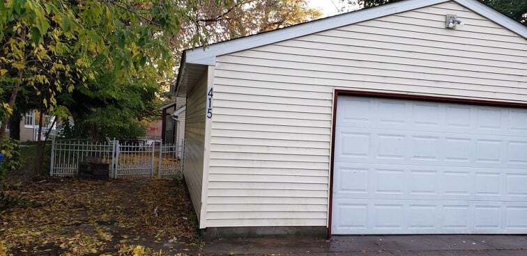 Building Photo - 415 Thomas Ave