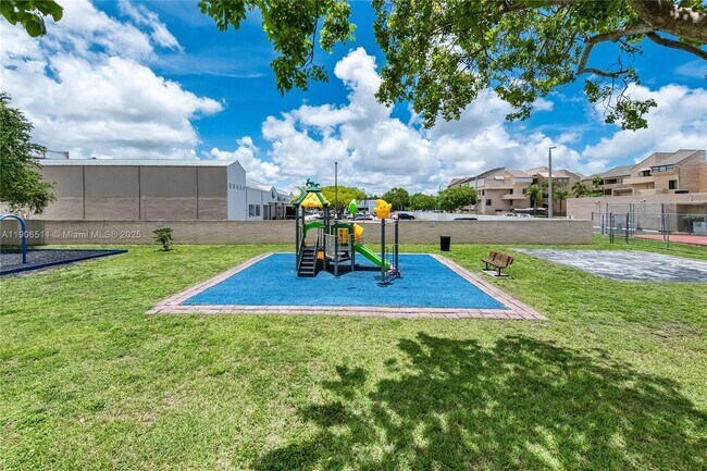 Building Photo - 10700 SW 108th Ave