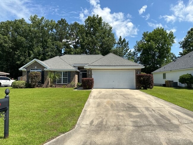 Building Photo - 93 Nelson Dr