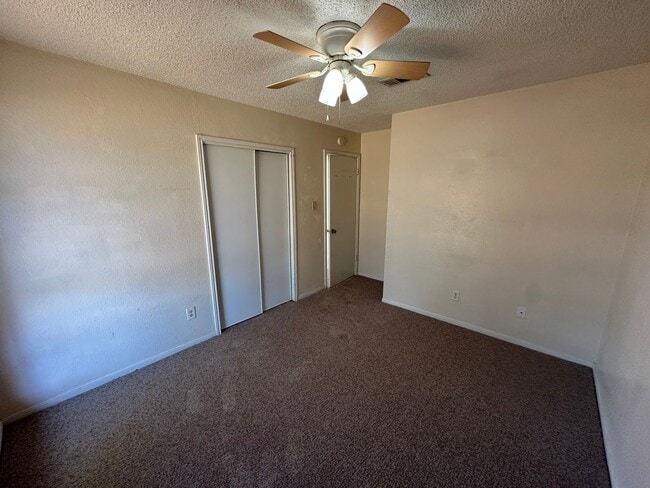 Building Photo - COMING SOON !