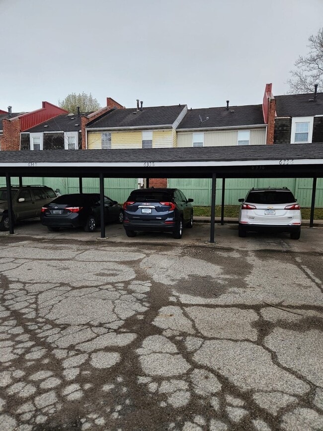 Building Photo - 6340 Commons Dr