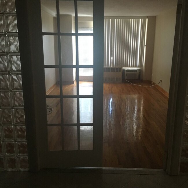 3235 Emmons Ave 3235 Emmons Ave Brooklyn NY 11235 Apartment Finder