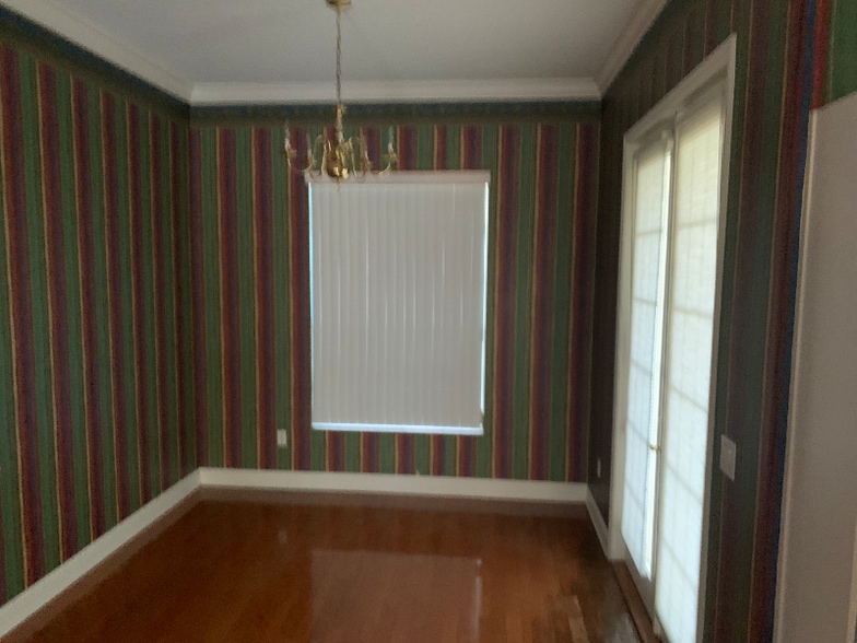 Building Photo - 205 Lake Region Blvd S