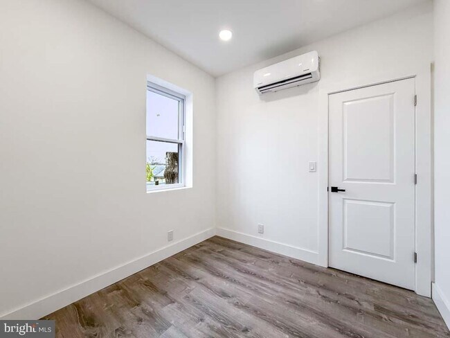 Building Photo - 30 Haddon Ave